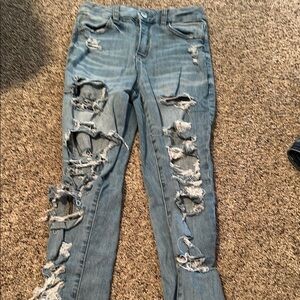 Distressed Blue Jeans American eagle size 4